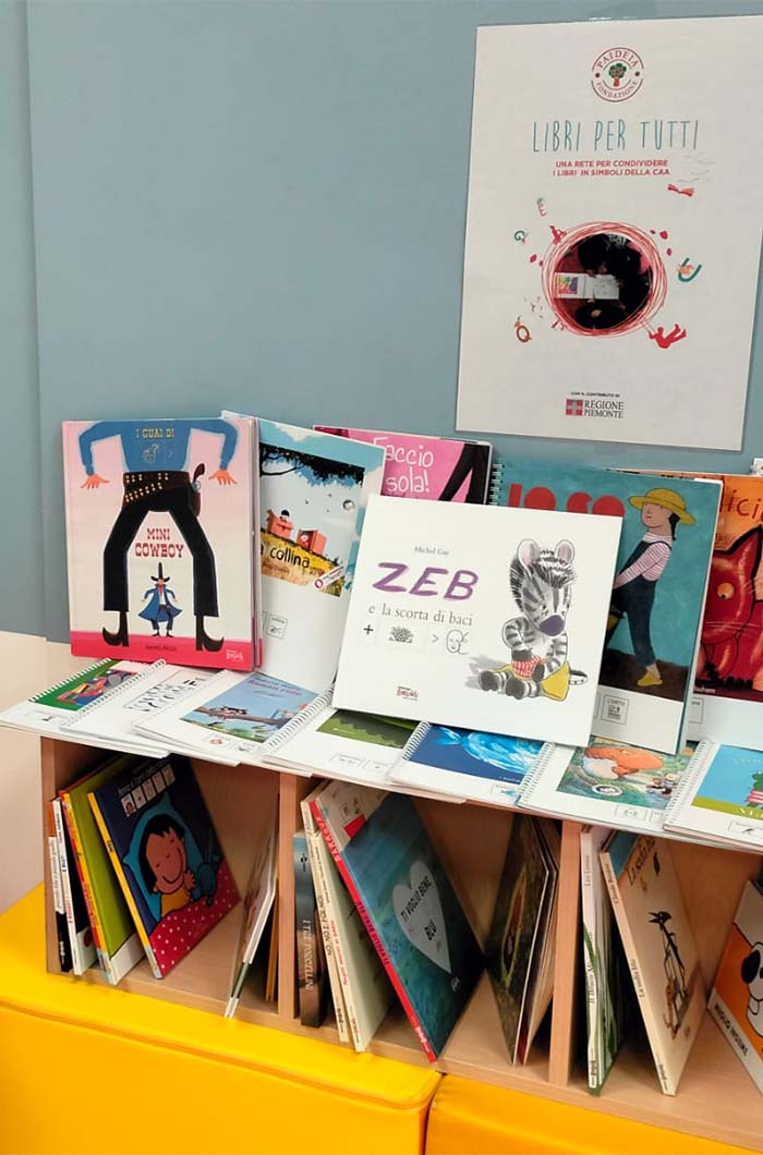 LIBRI PER TUTTI: donati 650 libri in simboli della CAA alle ASL del territorio